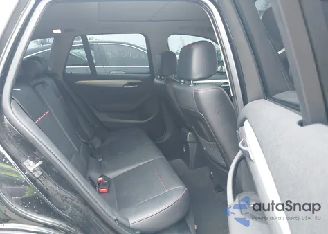 2014 BMW X1 xDrive28I z USA, uszkodzony, nr VIN WBAVL1C50EVY11816